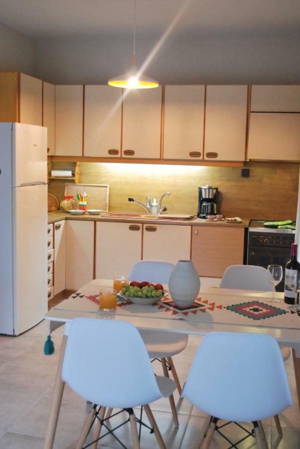 Cornelia Apartment PalaiónTsiflíkion Eksteriør bilde